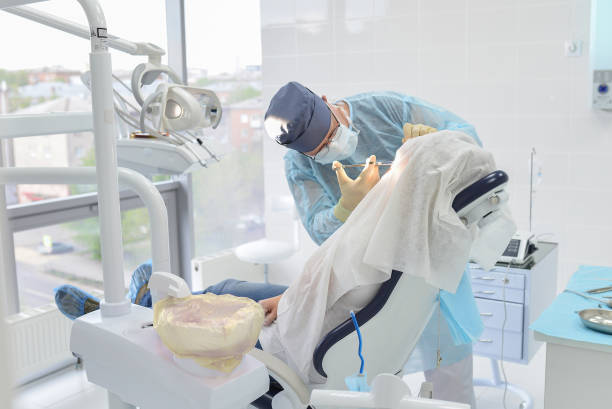 Best Emergency Treatment for Dental Infections or Abscesses in Lowell, AR